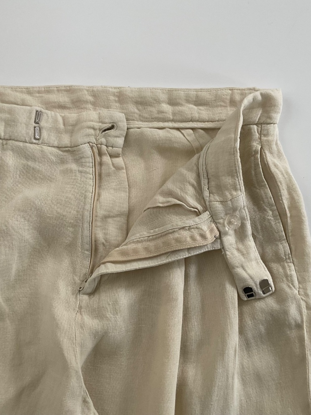 Free People 100% Linen Wide Leg Pleated Trousers Sz 2 Beige Natural Slouchy Boho - Picture 7 of 12